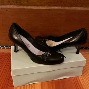 Cynthia Rowley Black Pumps